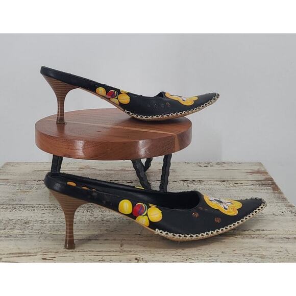 Annabelle Black Floral Mules Size 8 Boho Artisan Funky Unique Folk Art Indie - Picture 4 of 8